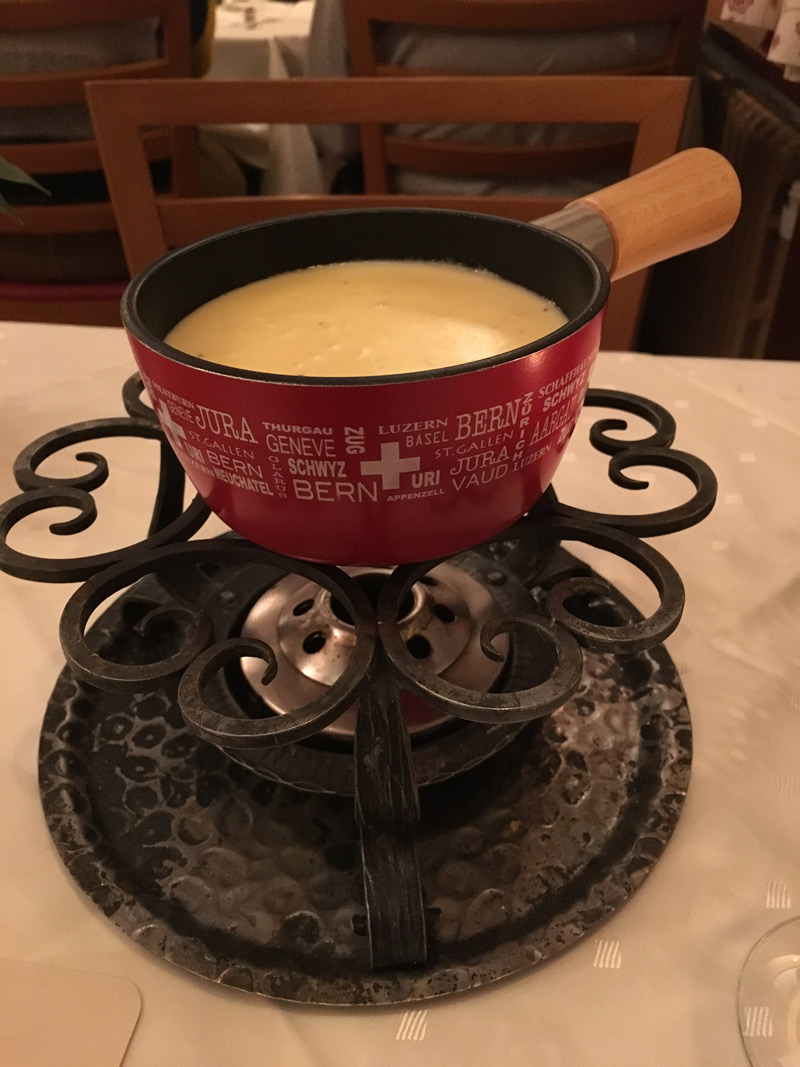 prime-tours-cheese-fondue-switzerland cheese fondue Switzerland