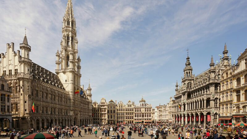 prime tours luxury travel destination Benelux Brussels Photo by Tomas Tuma on Unsplash