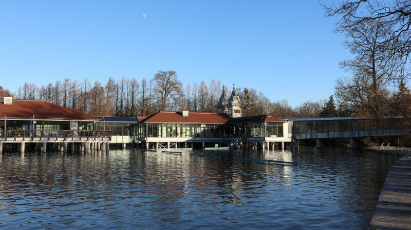 Prime Tours luxury travel destinations Spa, Relaxation and Health Tours Hungary Lake Hévíz Photo by Balint Miko on Unsplash